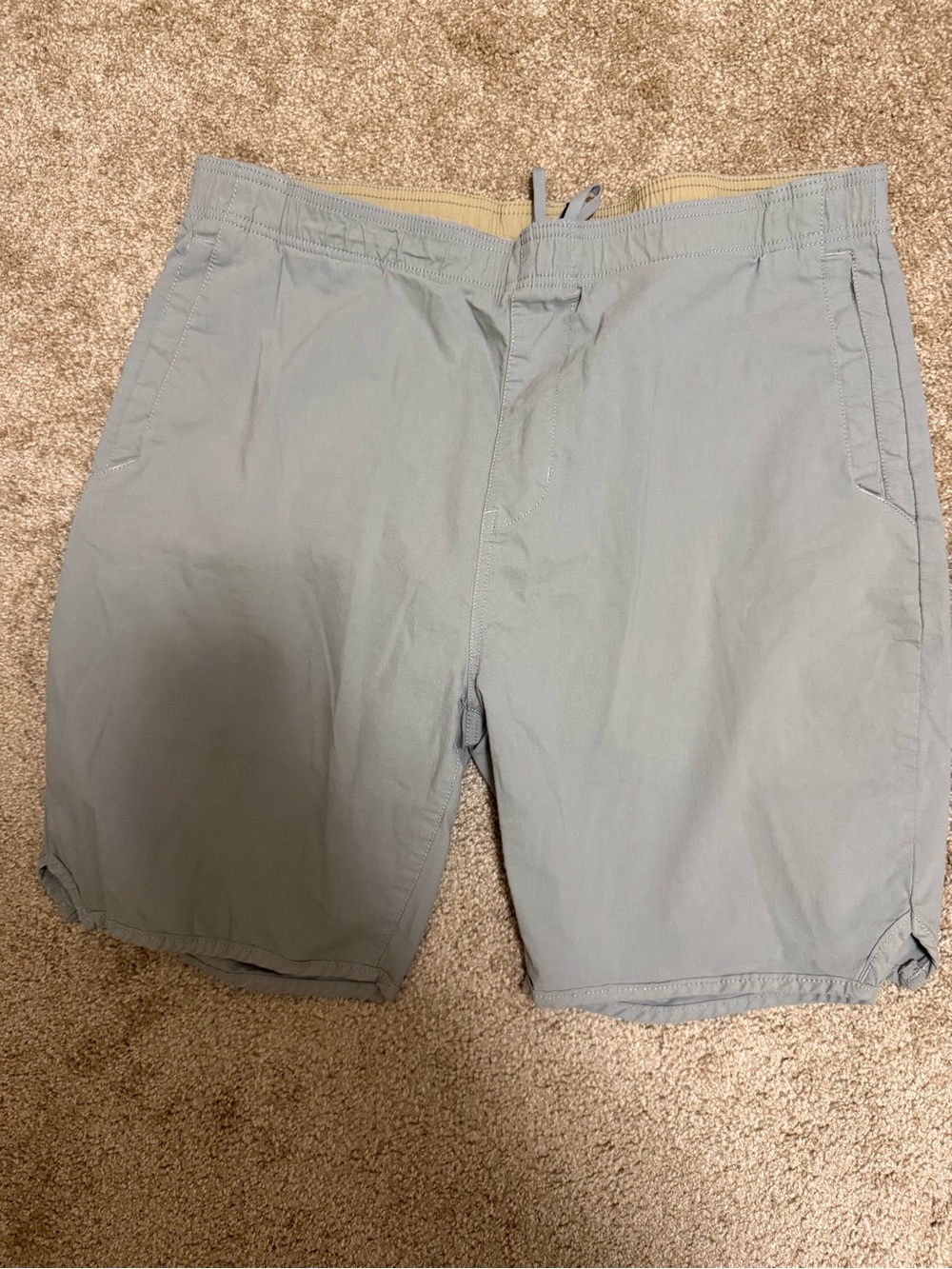 Men's Light Gray Flat Front Shorts with Elastic Waist.‎ C45